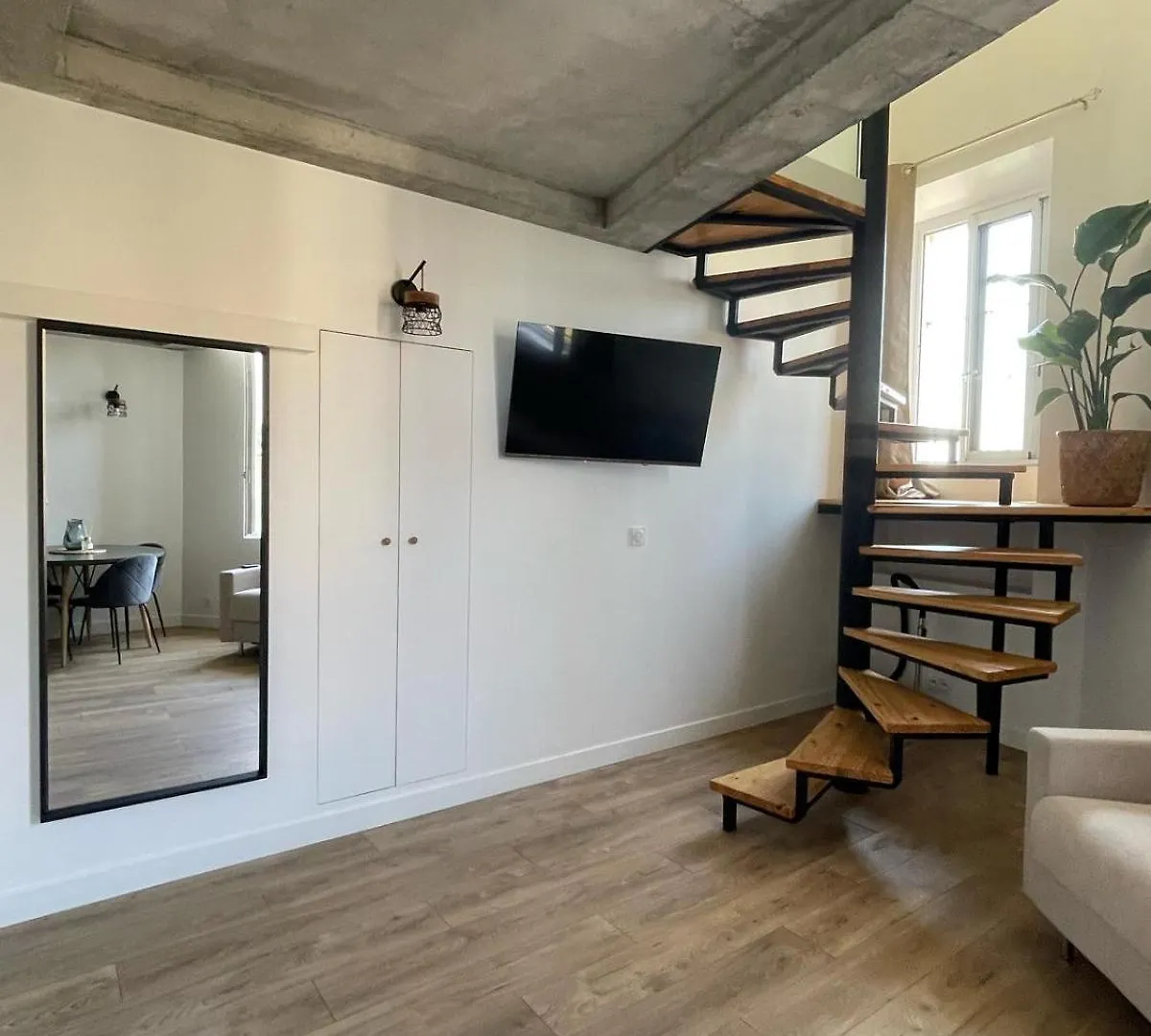 Duplex Place Garibaldi - Close To Port, Old Nice 0*,  France